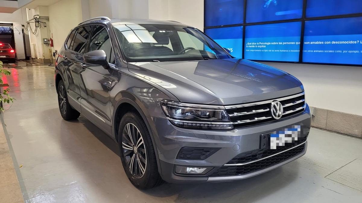 Volkswagen Tiguan 1.4 Tsi Highline At 7pas