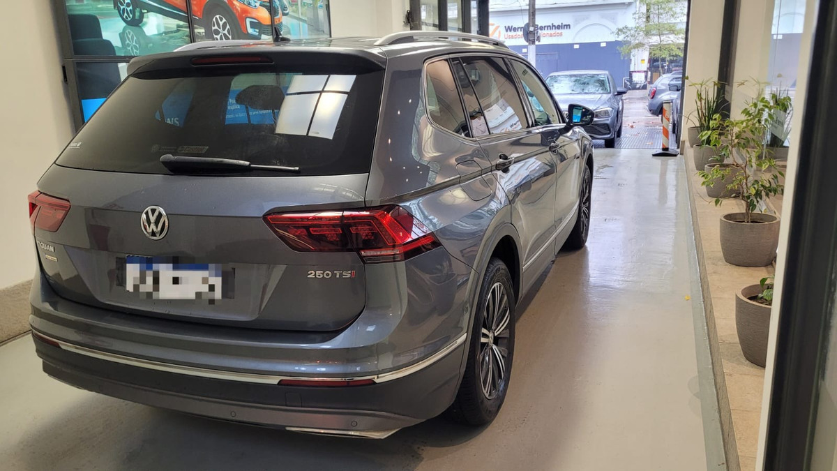 Volkswagen Tiguan - Imagen 3