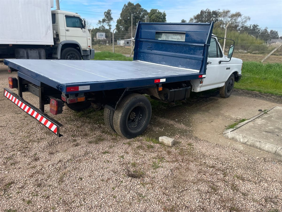 Ford F-4000 - Imagen 3