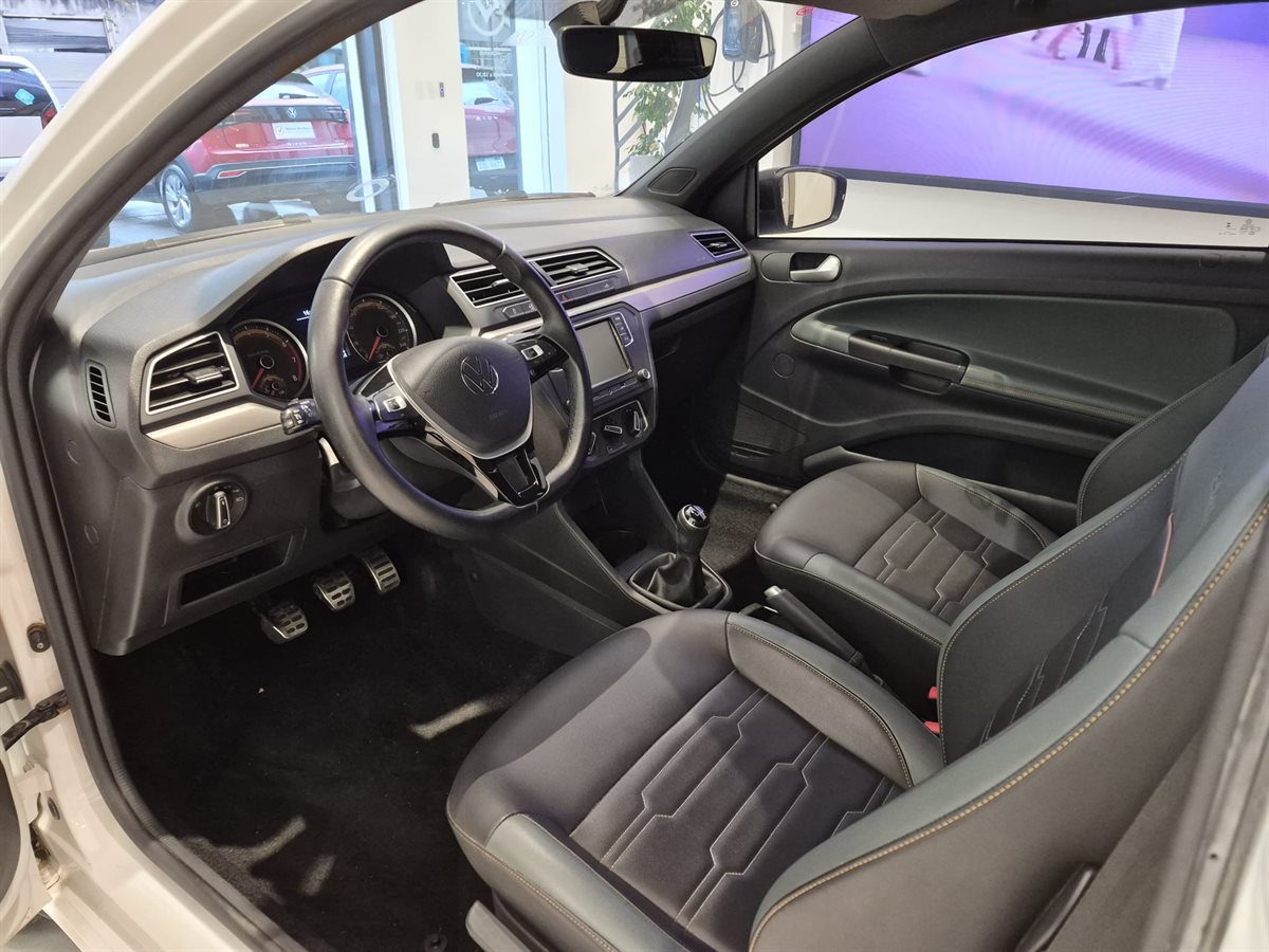 Volkswagen Saveiro - Imagen 14