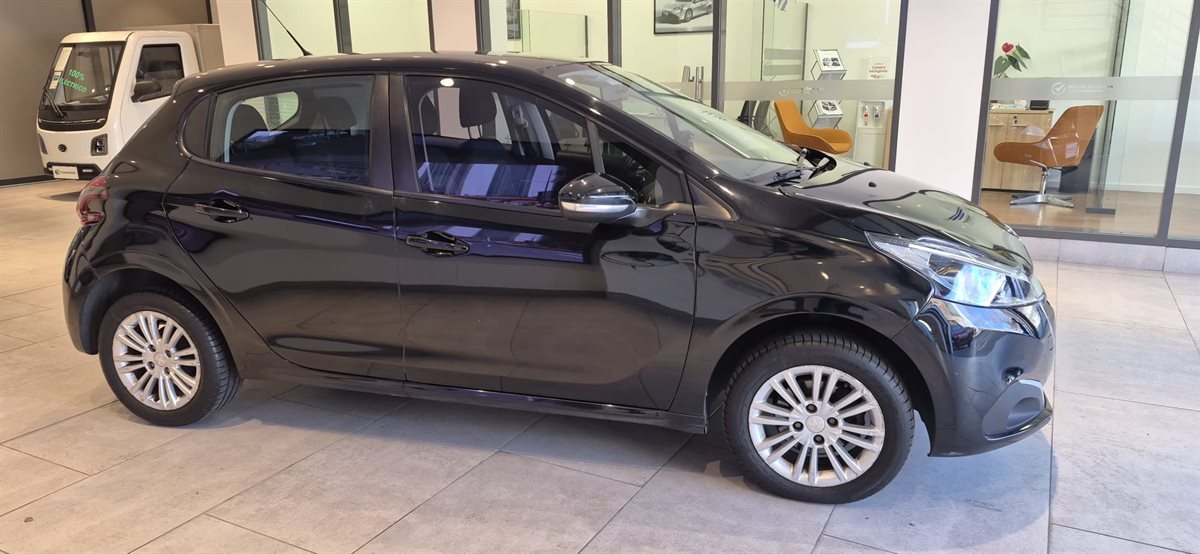 Peugeot 208 - Imagen 4