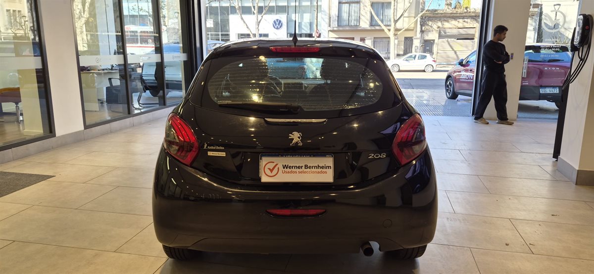 Peugeot 208 - Imagen 6