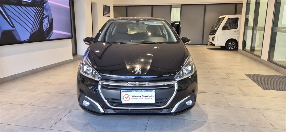 Peugeot 208 - Imagen 2