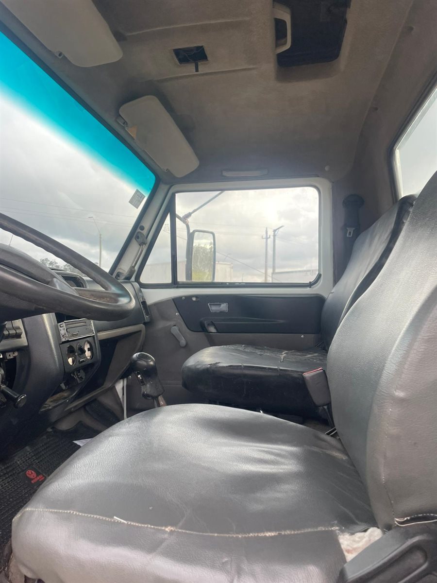 Volkswagen 15-180 - Imagen 5