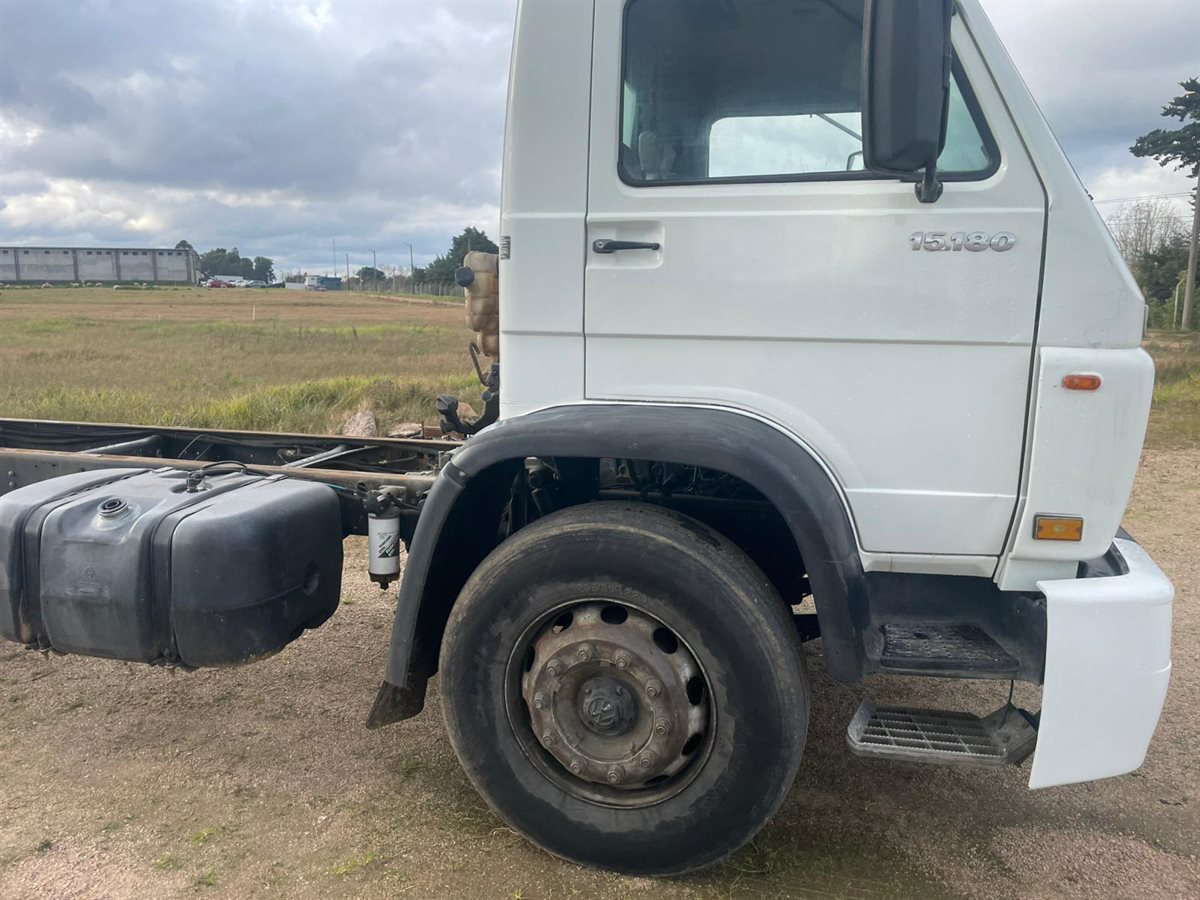 Volkswagen 15-180 - Imagen 8