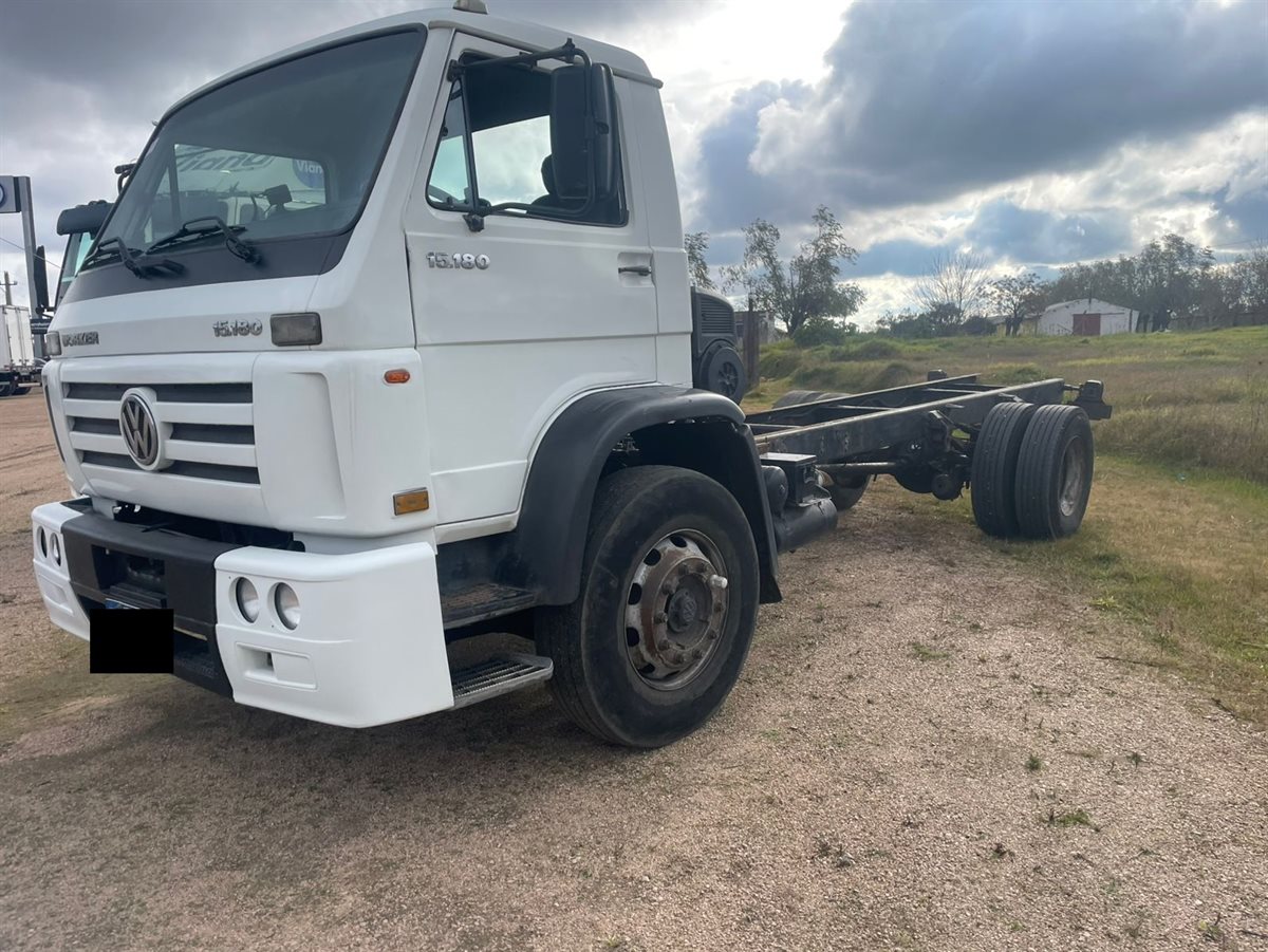 Volkswagen 15-180 - Imagen 7