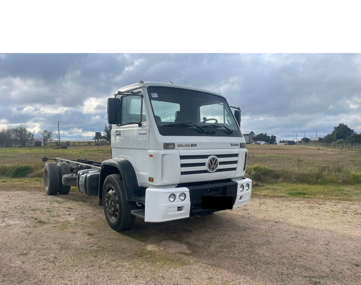 Volkswagen 15-180 Chasis