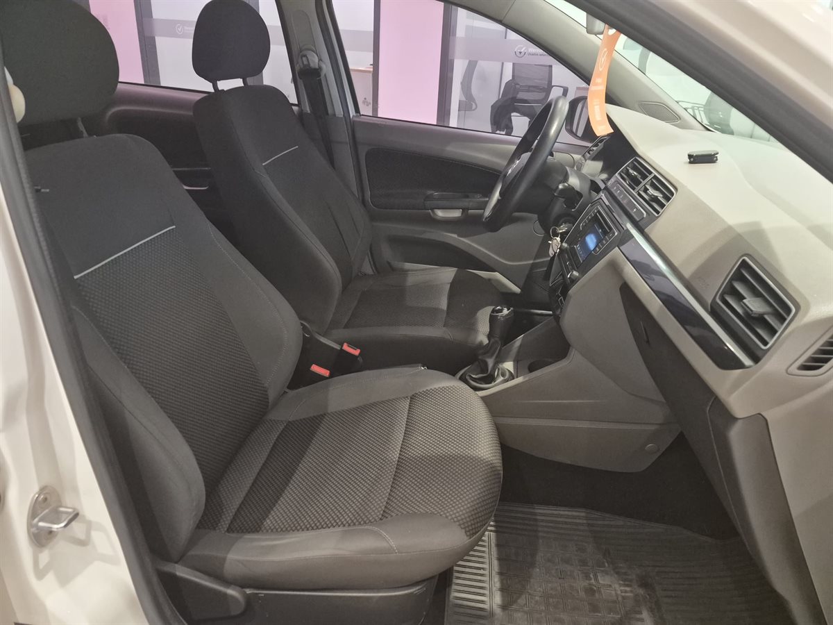 Volkswagen Gol - Imagen 14