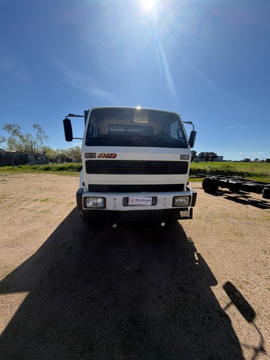 Volkswagen 14-150 - Imagen 2