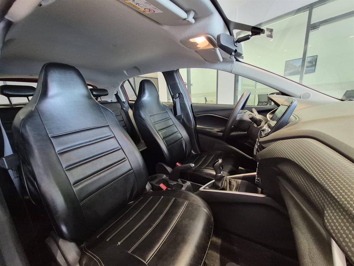 Chevrolet Onix - Imagen 12