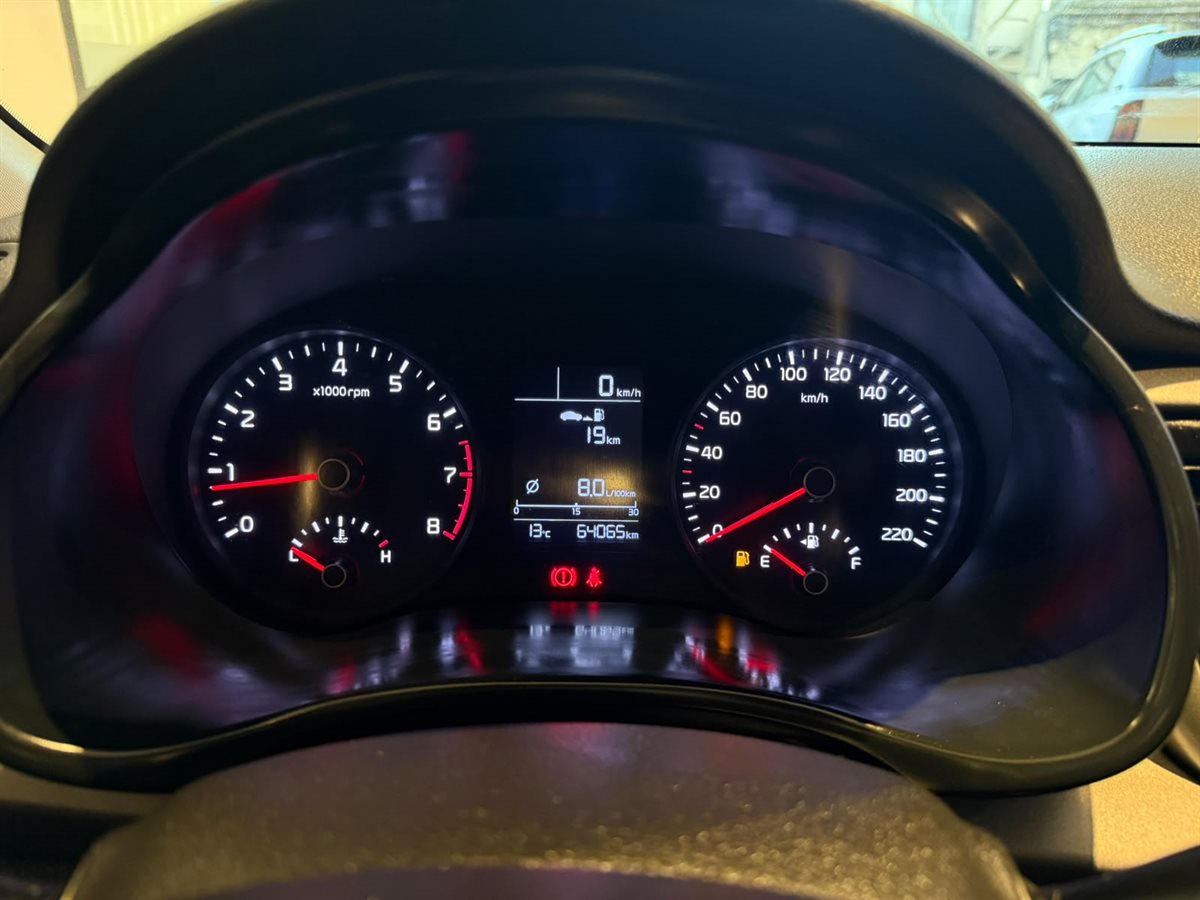 Kia Rio - Imagen 13