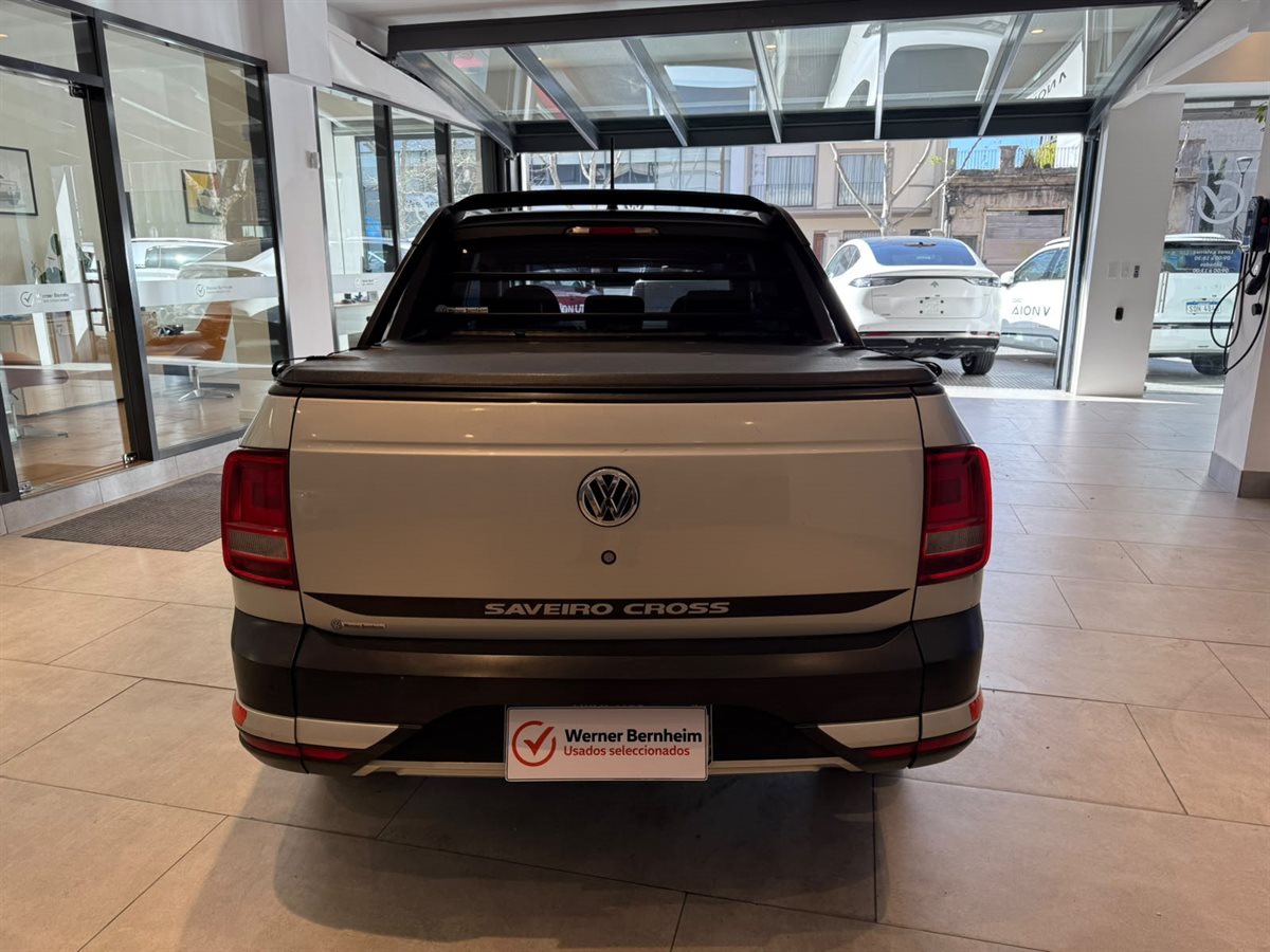 Volkswagen Saveiro - Imagen 8