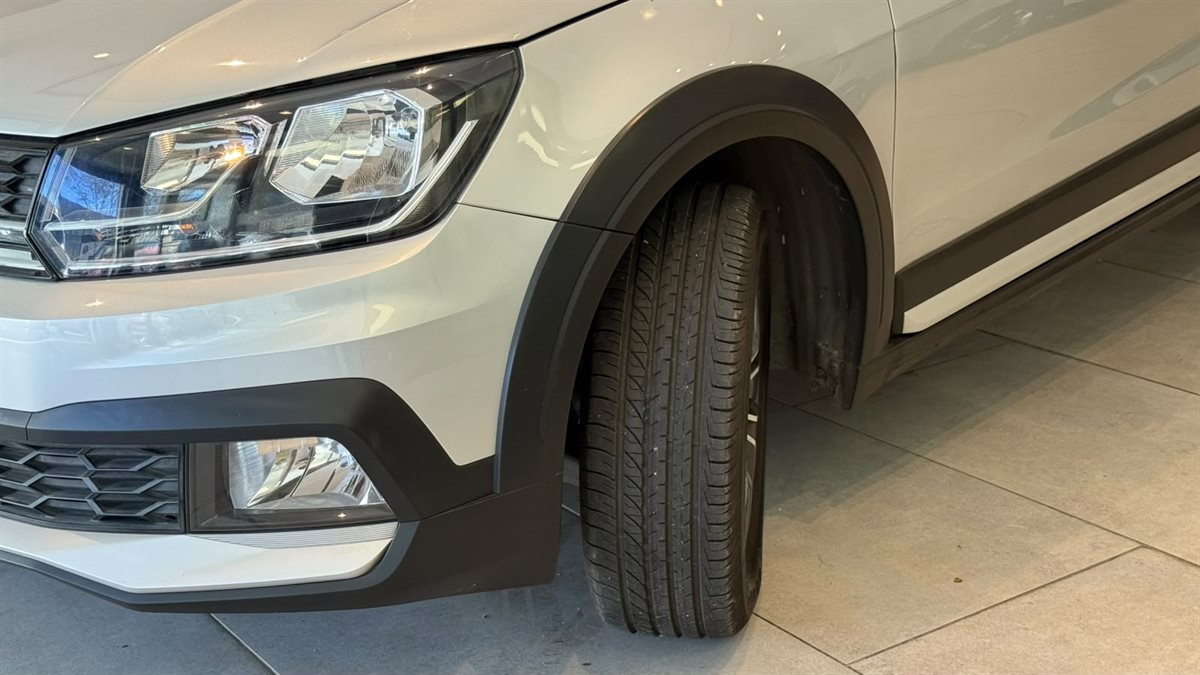 Volkswagen Saveiro - Imagen 21