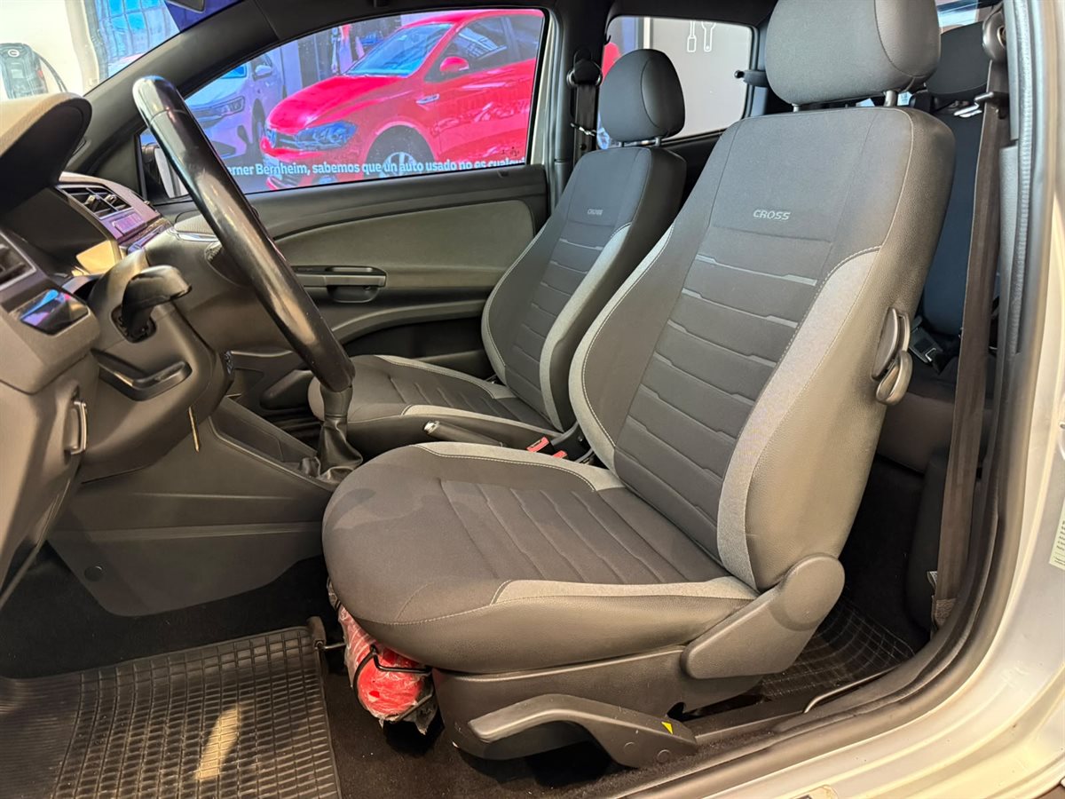 Volkswagen Saveiro - Imagen 15