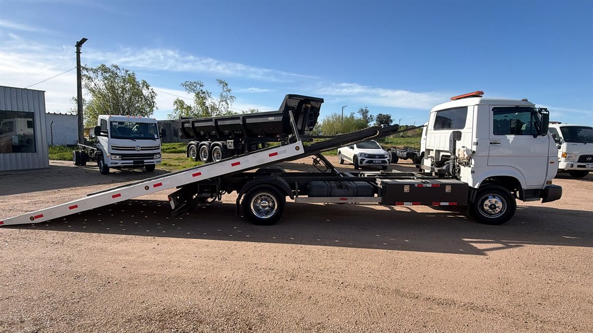 Volkswagen 8-120 - Imagen 18
