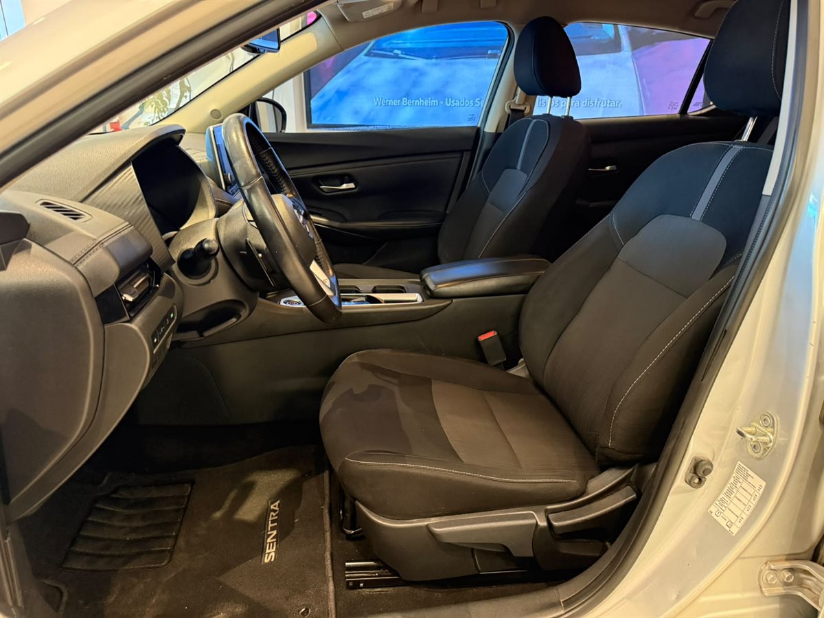 Nissan Sentra - Imagen 9