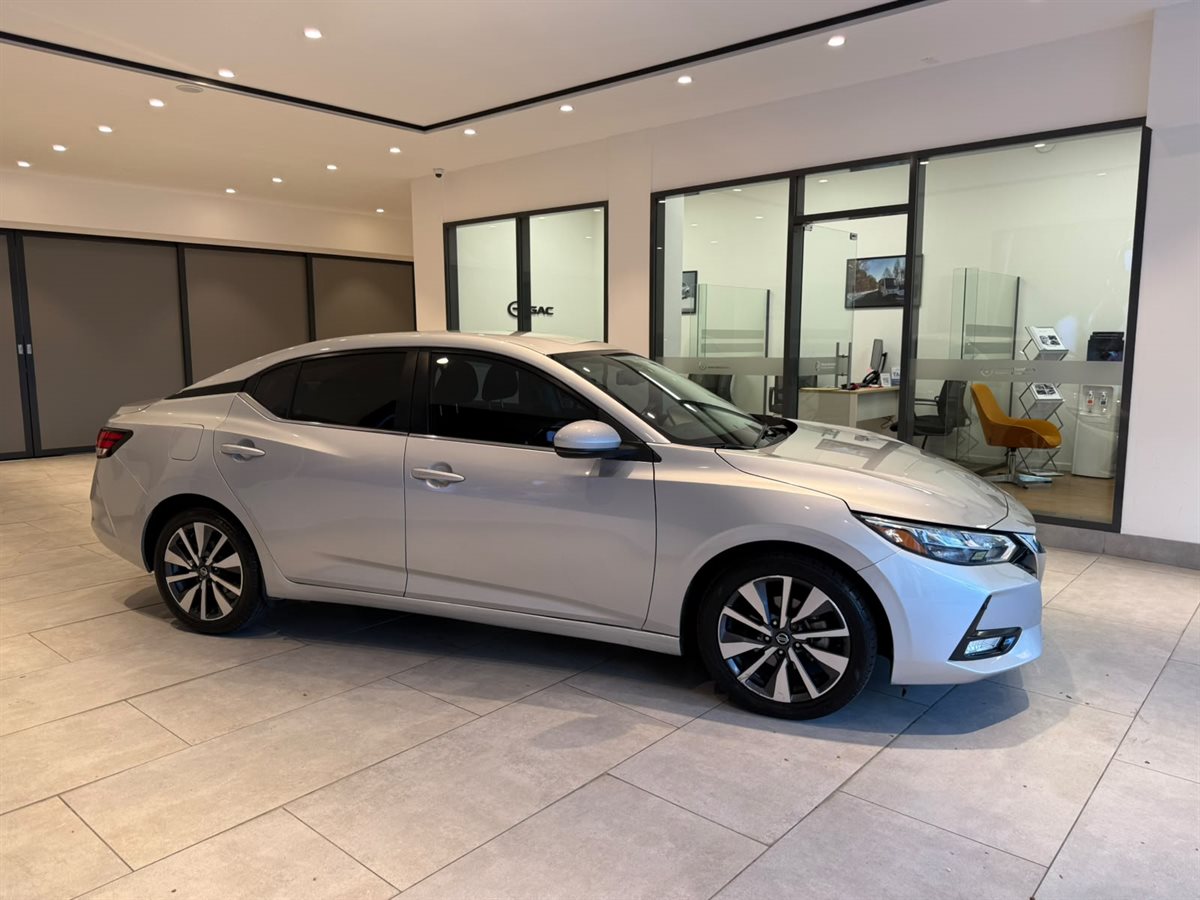 Nissan Sentra - Imagen 4